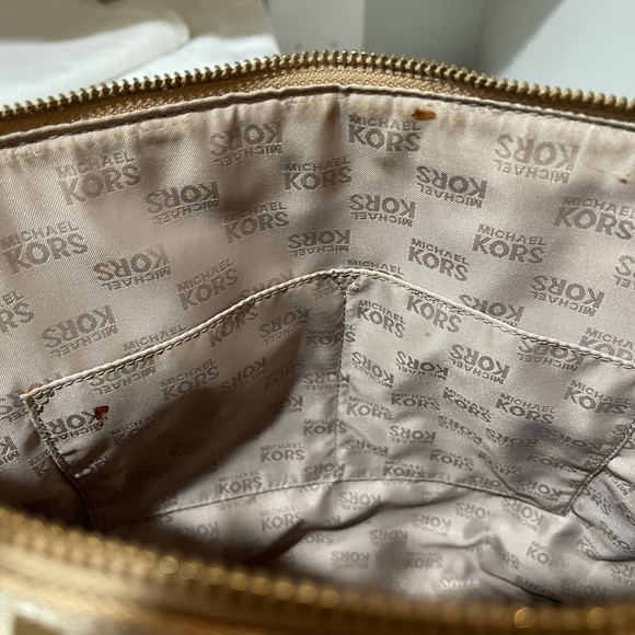 Michael Kors tote - Picture 9 of 13